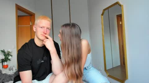 Step sis and Step bro online show from 04/17/26, 05:38