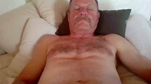 steven626708 online show from 04/12/26, 09:53