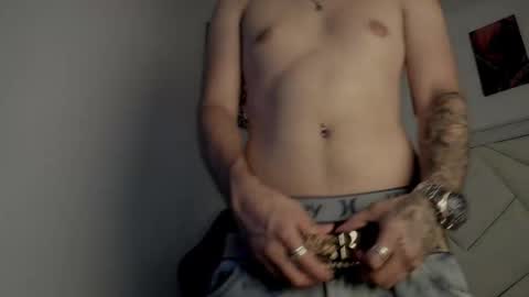 Snapshot of stevenn_star chatting on 11/05/25, 07:14 STEV online show from 11/05/25, 07:14