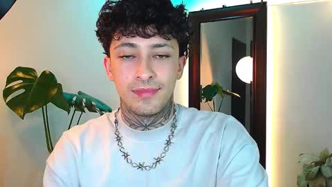 Daniel Steven Navarro online show from 03/25/26, 11:33