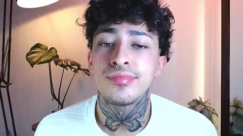 Daniel Steven Navarro online show from 03/29/26, 09:15