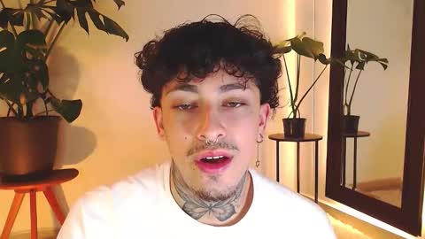 Daniel Steven Navarro online show from 04/15/26, 11:16