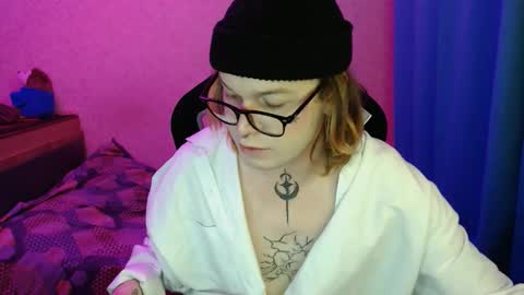 Steve online show from 11/07/25, 04:07