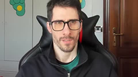 Steve online show from 01/12/25, 01:48