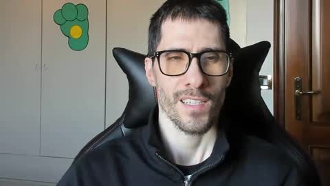 Steve online show from 03/04/25, 03:15