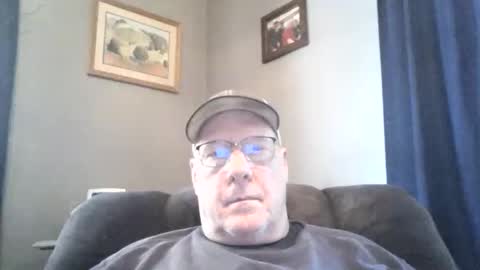 bobby online show from 09/25/25, 03:38