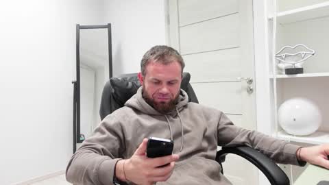 Stewart Barnz online show from 01/10/26, 03:52