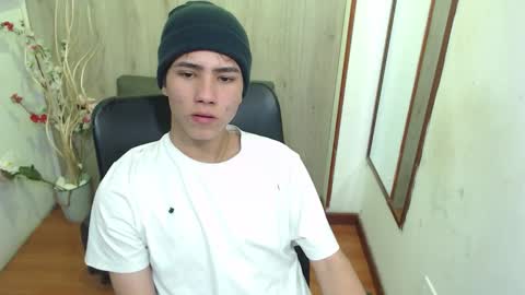 Snapshot of stich_23 chatting on 02/10/26, 01:04 Stich online show from 02/10/26, 01:04