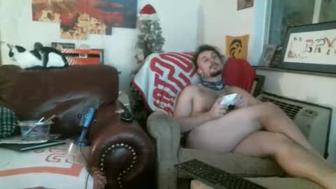 Snapshot of stickey4areason chatting on 12/05/25, 02:20 stickey online show from 12/05/25, 02:20