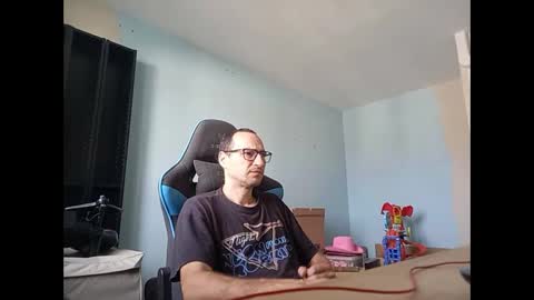 Snapshot of stickolive1 chatting on 09/10/25, 08:58 stickolive1 online show from 09/10/25, 08:58