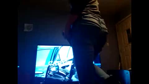 Snapshot of stickyredfunsize chatting on 10/25/25, 01:13 stickyredfunsize online show from 10/25/25, 01:13