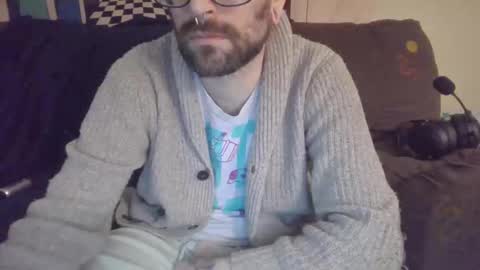 stickywhiteslime online show from 12/19/25, 11:23