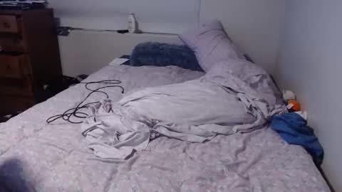 stiffcock4269 online show from 04/16/26, 09:43