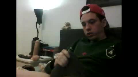 Snapshot of stilesl_97 chatting on 11/28/25, 08:00 stilesl_97 online show from 11/28/25, 08:00