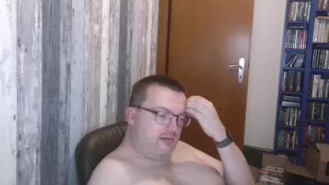 Oliver online show from 09/20/25, 04:52