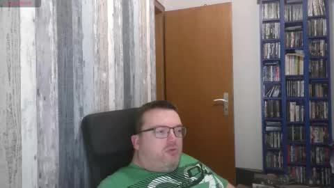 Oliver online show from 10/21/25, 07:14