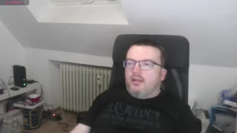 Oliver online show from 11/22/25, 07:24