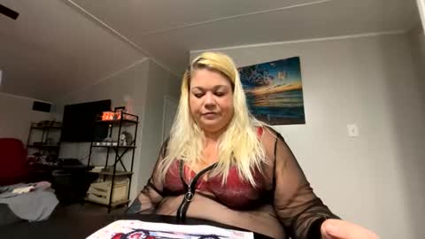 stitch_liss online show from 05/13/26, 12:08