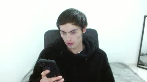 Snapshot of stiv_grant chatting on 01/05/26, 10:46 stiv_grant online show from 01/05/26, 10:46