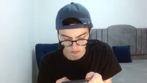 Snapshot of stiv_grant chatting on 05/09/26, 12:27 stiv_grant online show from 05/09/26, 12:27