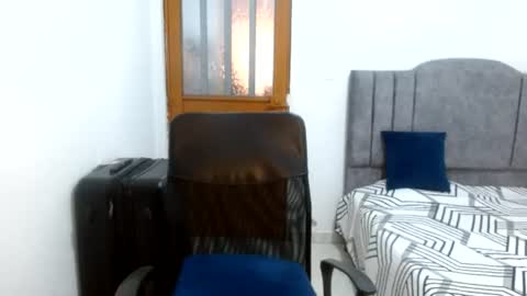 stiv_grant online show from 07/28/26, 07:39