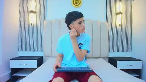 stiven_cooper2 online show from 06/25/26, 12:20