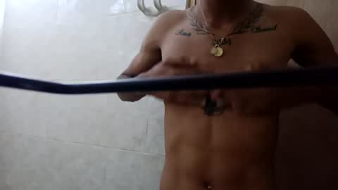 stivenmartinez0111 online show from 02/18/26, 07:37
