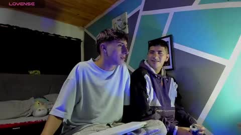 Stiven  online show from 03/20/26, 04:50