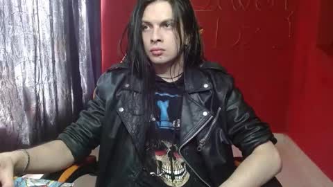 stivnhot online show from 10/13/25, 07:03