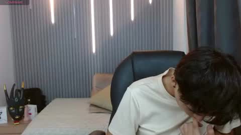 Stiwen online show from 06/15/26, 01:35