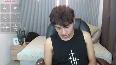Stiwen online show from 06/17/26, 02:51