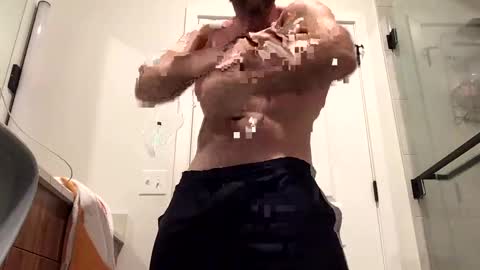 Snapshot of stlhotwifeguy chatting on 02/12/25, 05:58 stlhotwifeguy online show from 02/12/25, 05:58