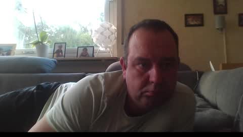 stoned1983 online show from 11/17/25, 11:05