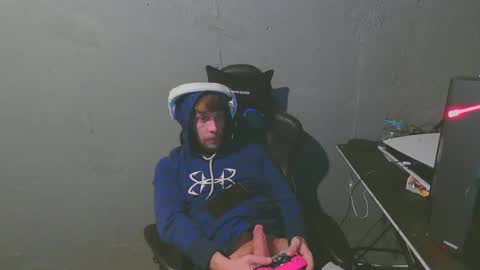 stonedpanda77 online show from 01/11/25, 07:17