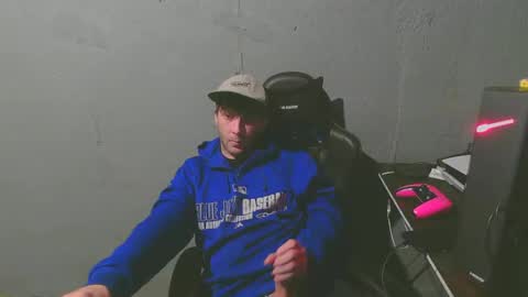 stonedpanda77 online show from 01/28/25, 05:00