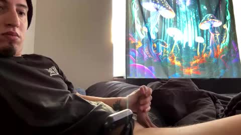 Snapshot of stoneinthesword chatting on 02/07/25, 01:22 stoneinthesword online show from 02/07/25, 01:22