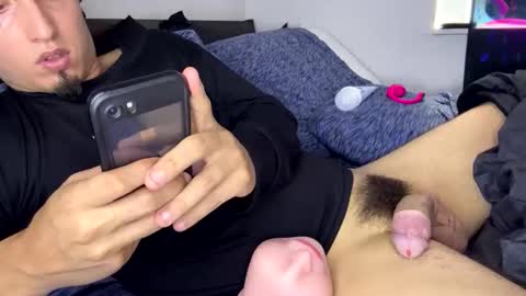 Snapshot of stoneinthesword chatting on 09/26/25, 03:49 stoneinthesword online show from 09/26/25, 03:49