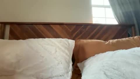 Snapshot of stoney8inches chatting on 03/25/26, 11:00 stoney8inches online show from 03/25/26, 11:00