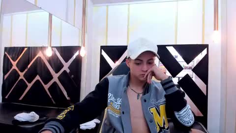 Snapshot of stonne69 chatting on 02/19/25, 12:03 stonne69 online show from 02/19/25, 12:03