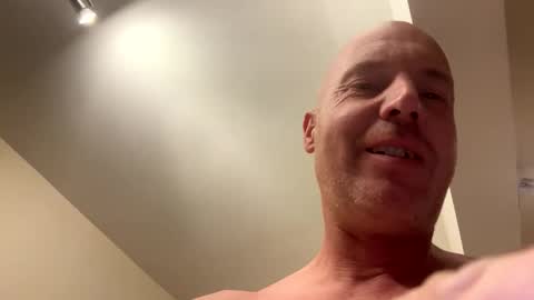 Snapshot of stoodley22 chatting on 10/14/25, 02:29 Stoodley22 online show from 10/14/25, 02:29