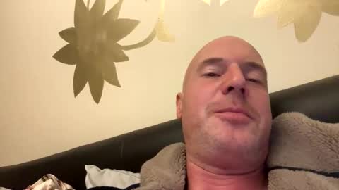 Snapshot of stoodley22 chatting on 10/29/25, 06:42 Stoodley22 online show from 10/29/25, 06:42