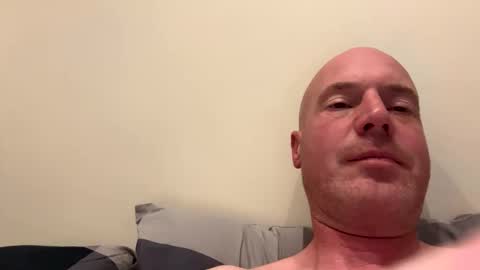 Stoodley22 online show from 04/22/26, 07:04