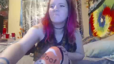 Snapshot of stormalley420 chatting on 10/17/25, 09:17 StormAlley420 online show from 10/17/25, 09:17