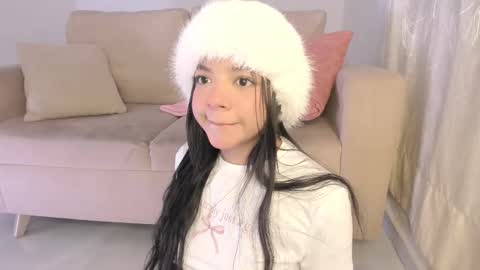 Zoe -INDEPENDENT MODEL online show from 09/14/25, 12:21