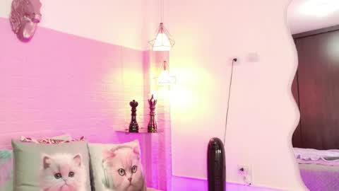 stormy_jhonson9 online show from 04/16/26, 08:31