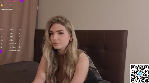 Luna online show from 11/27/25, 03:14