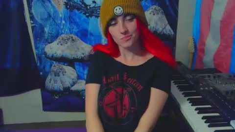 Snapshot of stormythunder chatting on 11/15/25, 01:18 Stormythunder online show from 11/15/25, 01:18