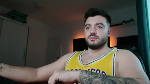 Snapshot of stoulmeu chatting on 03/27/26, 03:12 Jack online show from 03/27/26, 03:12