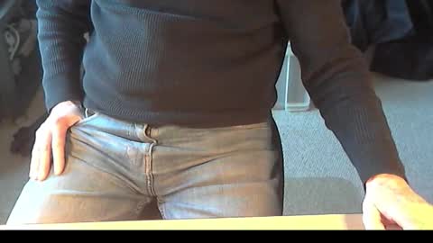 Dave online show from 11/20/25, 03:12