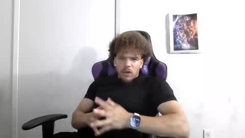 Snapshot of str8dj chatting on 09/29/25, 05:12 Dj online show from 09/29/25, 05:12